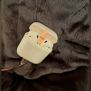 Airpods 1st generation